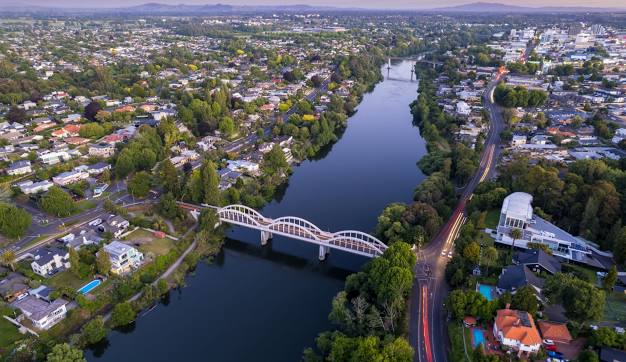 Hamilton, Waikato river